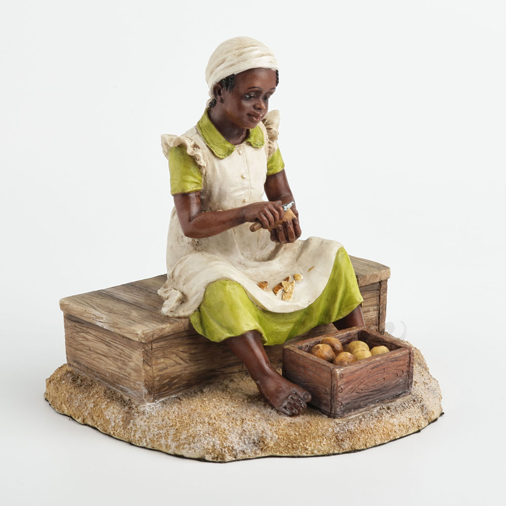 Young Black Girl Sculpture Pee - Resin Art On Wood ulasan dan harga
