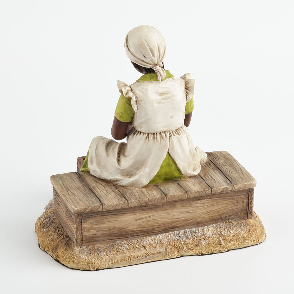 Young Black Girl Sculpture Pee - Resin Art On Wood ulasan dan harga